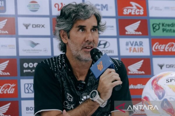 Teco Cugurra: Meninggalkan Bali United, Namun Terus Berkiprah di Dunia Sepak Bola Indonesia