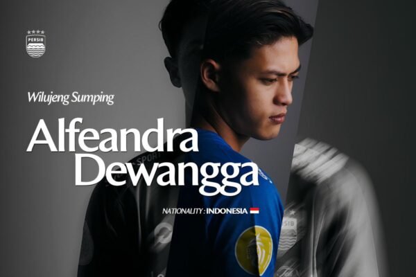 Alfeandra Dewangga Resmi Menjadi Pemain Berseragam Persib Bandung Alfeandra Dewangga Resmi Menjadi Pemain Berseragam Persib Bandung