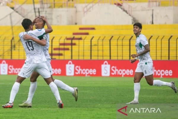 PSS Sleman Menjelaskan Alasan Mempertahankan Cleberson Martins PSS Sleman Menjelaskan Alasan Mempertahankan Cleberson Martins