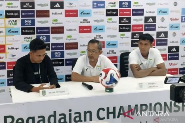 Pelatih Persela Soroti Permasalahan Lini Depan Usai Kekalahan dari Deltras Pelatih Persela Soroti Permasalahan Lini Depan Usai Kekalahan dari Deltras
