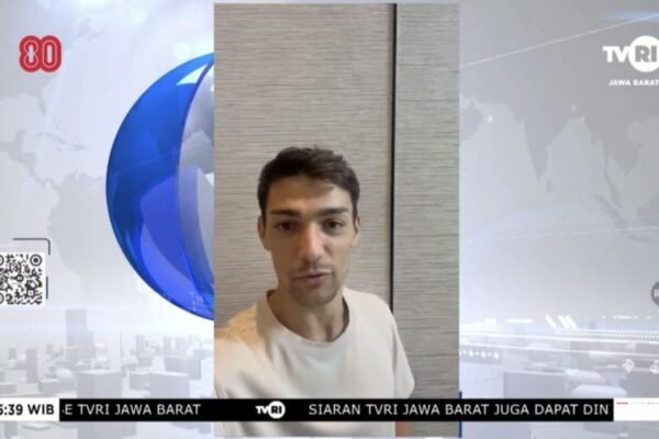 Federico Barba Bergabung dengan Persib Bandung sebagai Bek Tengah dari Italia Federico Barba Bergabung dengan Persib Bandung sebagai Bek Tengah dari Italia