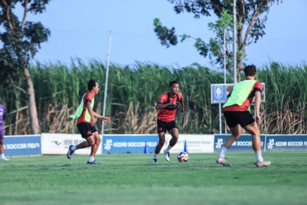 Pemain Persik Rifqi Ray dan Wigi Pratama Berpartisipasi dalam TC Timnas