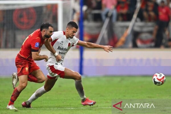 Kesabaran Menjadi Kunci Penampilan Gemilang Persija di Babak Kedua Kesabaran Menjadi Kunci Penampilan Gemilang Persija di Babak Kedua