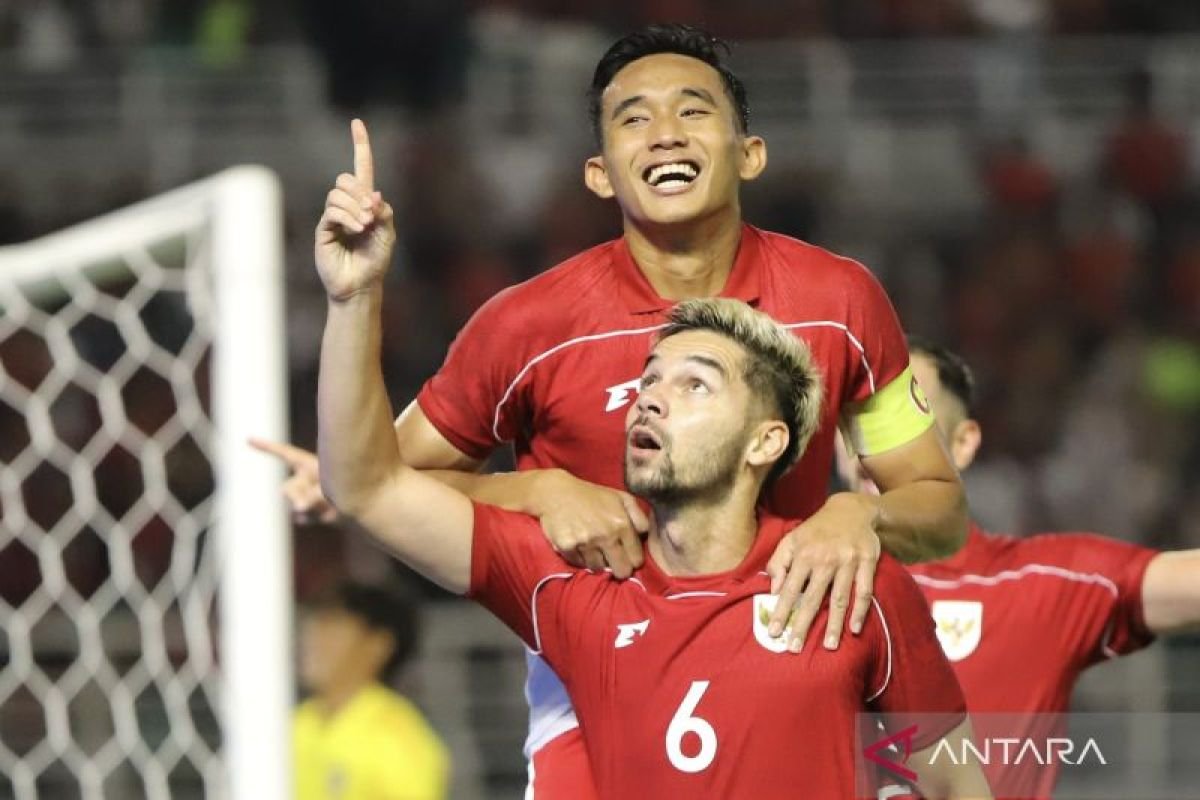 Rizky Ridho Mempertanyakan Kualitas Rumput JIS